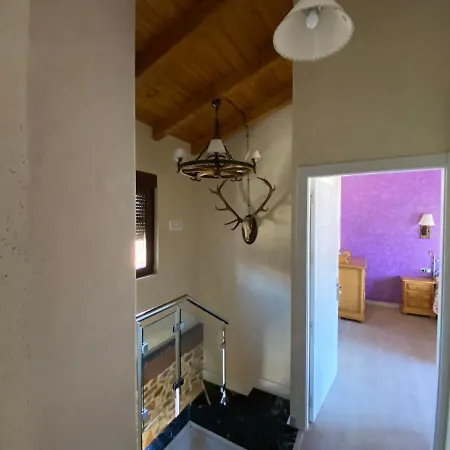 Casa Amada Con Piscina Nyaraló *