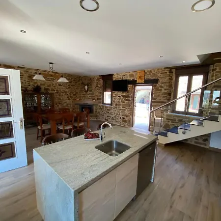 Nyaraló Casa Amada Con Piscina